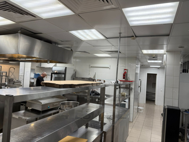 Аренда торгового помещения в особняке класса А, м.Новослободская.