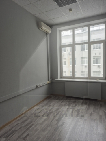 Офисное здание классса В, м. Улица 1905 г.