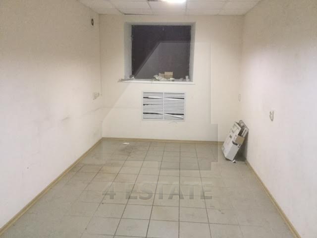 Аренда цокольного этажа в жилом доме м. Бауманская.