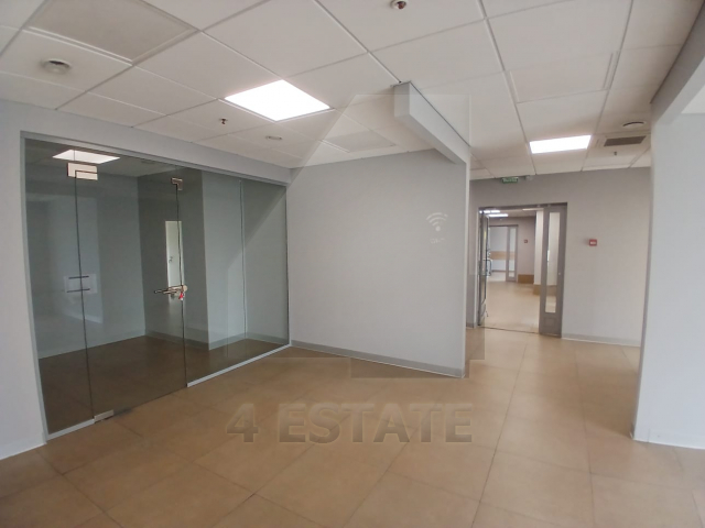 Офисное помещение в аренду, м.Ботанический сад.