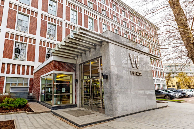 Продажа торговых помещений в бизнес-центре класса А, м.Тульская.