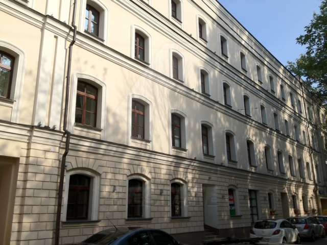 Продажа офиса с отдельным входом, м.Тургеневская.