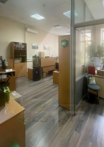 Аренда офиса в бизнес центре класса В+, м.Спортивная.