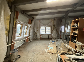 Аренда офисов в бизнес центре класса В, м.Ленинский пр-т.