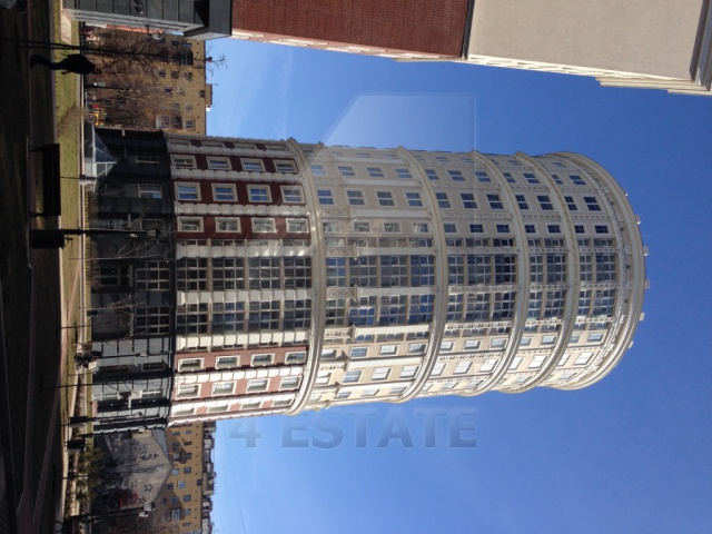 Продажа помещений свободного назначения  в элитном ЖК«Английский квартал», м.Октябрьская