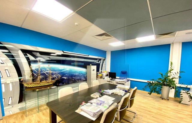 Аренда офисов в бизнес центре класса "А"  м. Баррикадная 