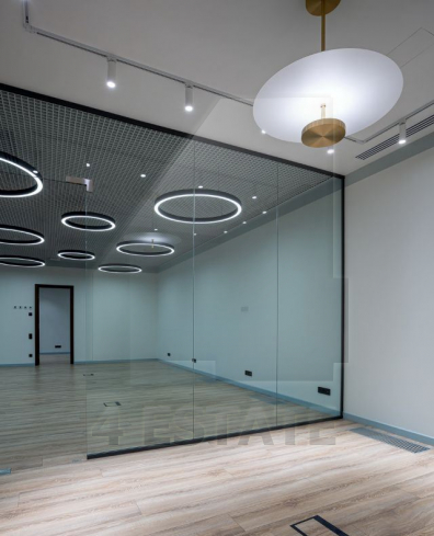 Бизнес-центр класса А "Сады Этрета", м.Цветной бульвар.