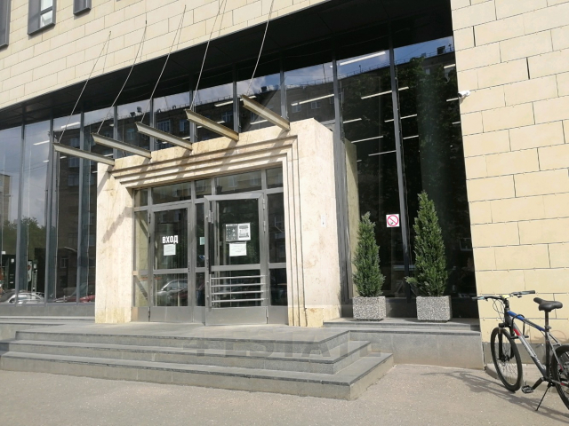 Аренда офисных помещений в бизнес-центре класса В+, м. Авиамоторная