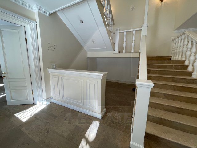 Продажа представительского особняка, м.Смоленская.