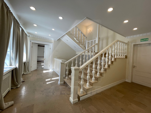 Продажа представительского особняка, м.Смоленская.