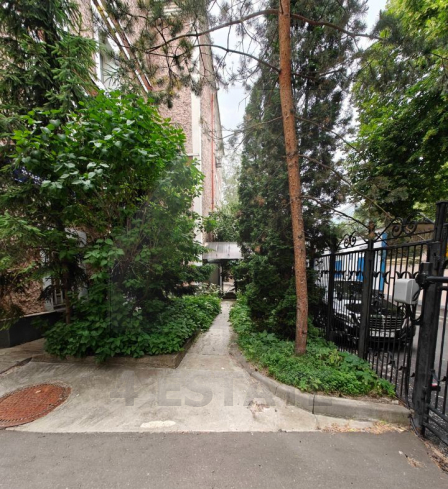 Офис с отдельным входом, м.Маяковская