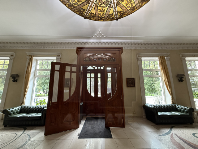 Презентабельный особняк класса В+, м. Красные ворота.